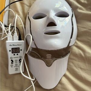 White LED Facial Mask with Controller